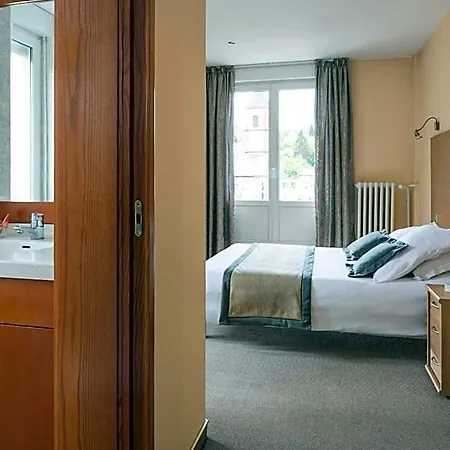 Hotel Restaurant Le Bristol 3*