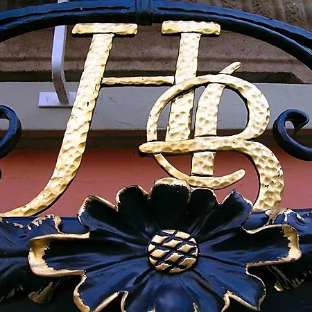 Restaurant Le Bristol Hotel 3*
