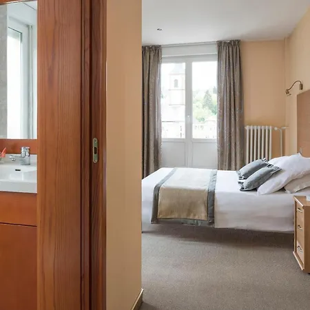 מלון Restaurant Le Bristol