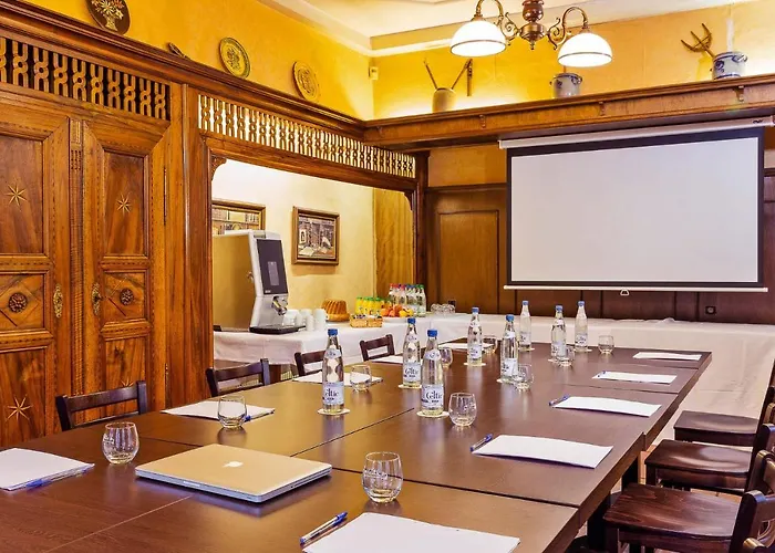 Restaurant Le Bristol Hotel 3*