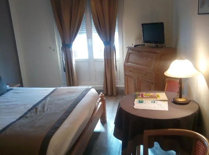 Hotel Restaurant Le Bristol 3*