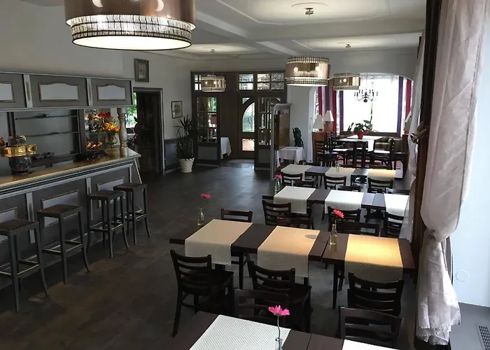 Hotel Restaurant Le Bristol 3*